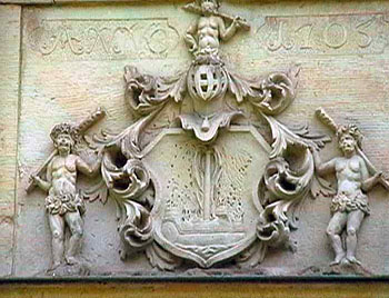 Wappen am Stavenhagenhaus